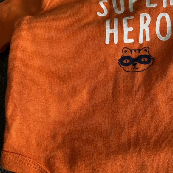 Carter's Baby "Mommy's Super Hero" Onesie 3M - Picture 5 of 5